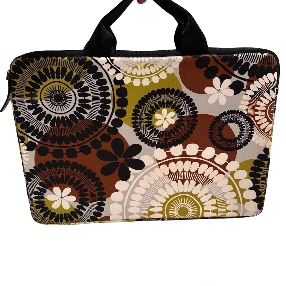 Vera Bradley Neoprene Padded Laptop Sleeve Cocoa Moss Pattern 15”Laptop GUC
